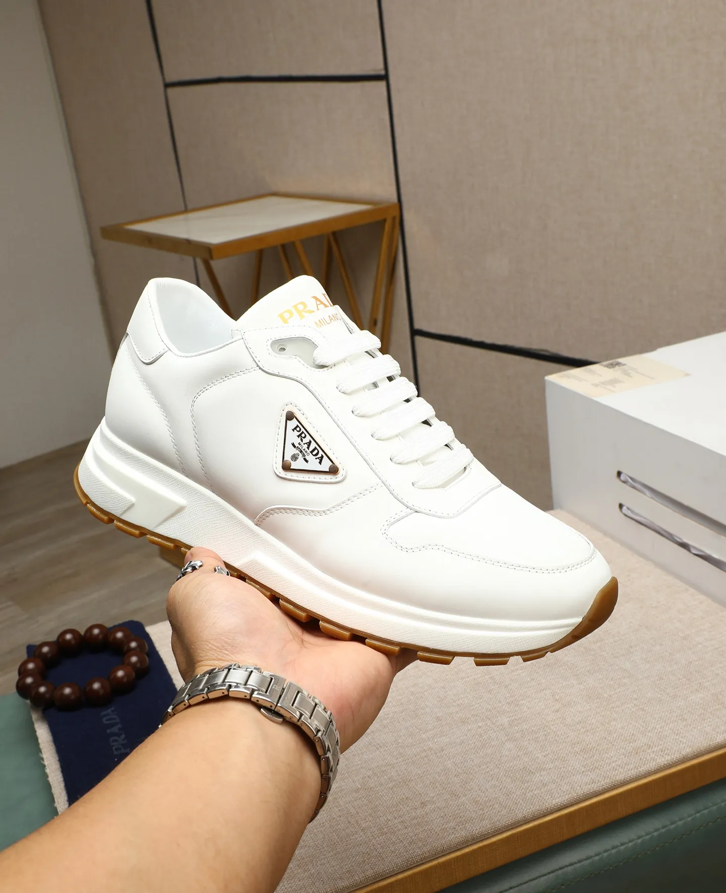 Men's shoes 💰540 🌹🌹[PRADA—Prada] 2025 latest model 🙈original replica! 👟👟👟Available here. The workmanship is top-notch. The upper is made from Italy. 🇮🇹Imported first-layer cowhide. ❗️Breathable genuine leather lining @Suitable for travel. The original version has an enlarged engraved sole, making it suitable for all kinds of travels, showing low-key luxury. Let quality speak for itself. Color: Size: 38-45